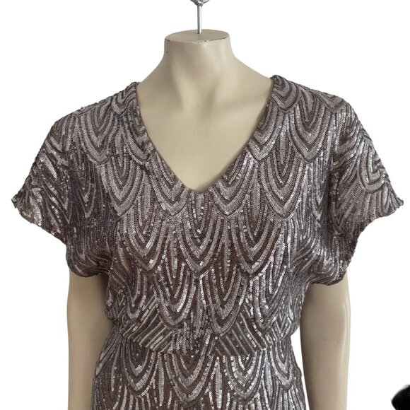 BETSY & ADAM Art Deco V-neck Sequins Formal Dress in Silver Mocha SZ 6 - Picture 2 of 10